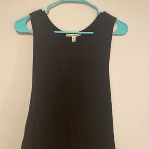 Tank top, open back twist straps